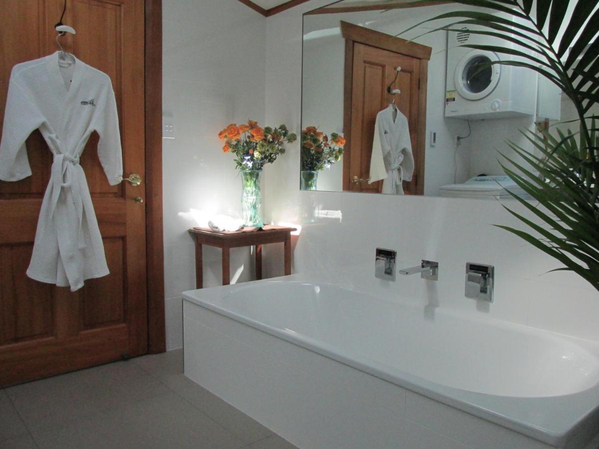 Tarawhata Thermal Apartment New Plymouth Esterno foto