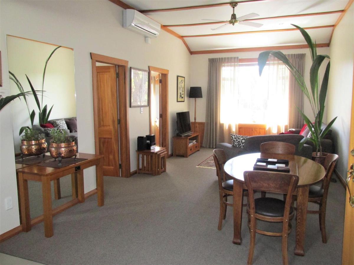 Tarawhata Thermal Apartment New Plymouth Esterno foto