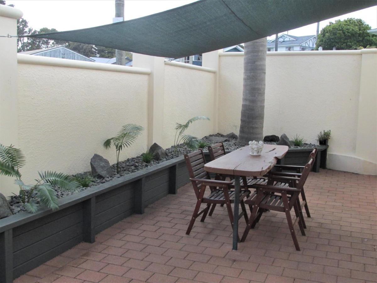 Tarawhata Thermal Apartment New Plymouth Esterno foto