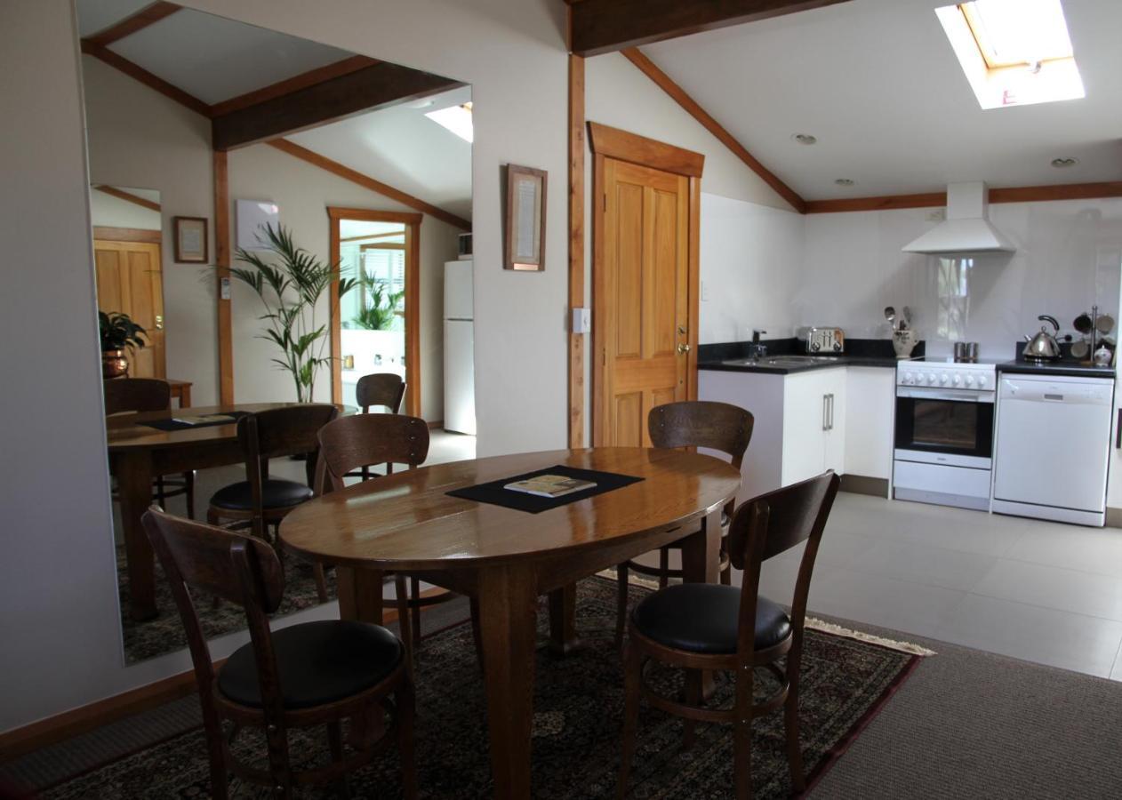 Tarawhata Thermal Apartment New Plymouth Esterno foto